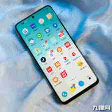 荣耀x40如何清理运行软件