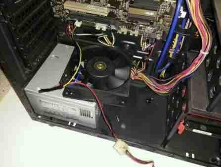 电脑机箱风扇声音大怎么办?