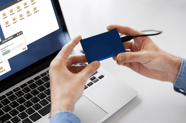 移动硬盘和固态硬盘哪个好 移动硬盘和固态硬盘的区别