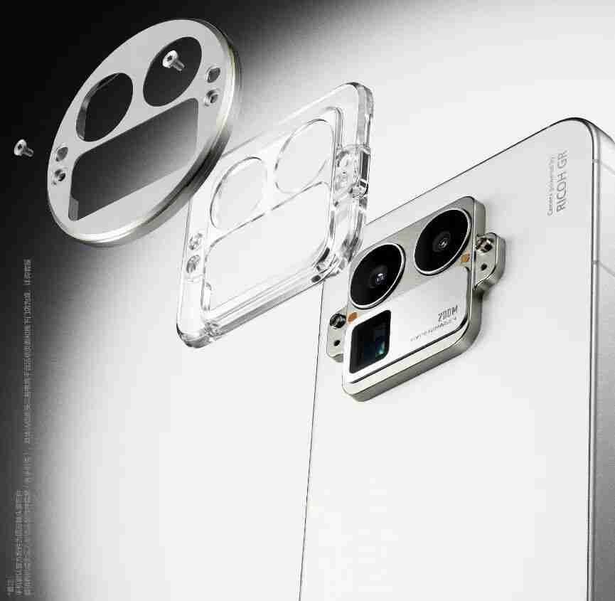  真我 GT8 Pro 手机外观公布：首创机械拼装设计 