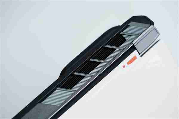 长江存储PC42Q SSD加持！ 七彩虹隐星P16 Pro图赏