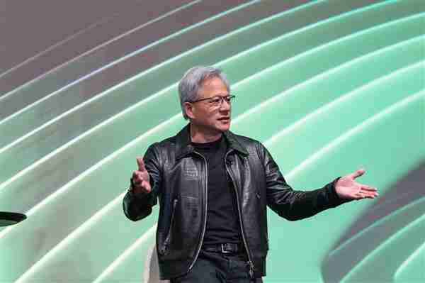 GPU才是王道！黄仁勋：传统CPU还有存在必要吗