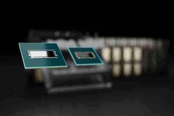 NVIDIA黄仁勋自曝:正与政府讨论向中国出售Blackwell GPU!愿意上交利润