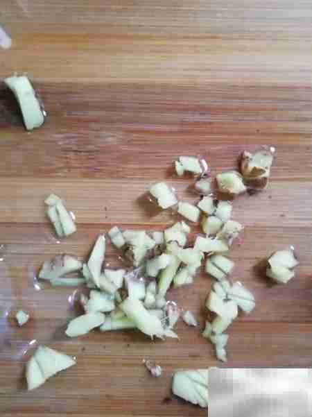 清蒸鱼：简单美味家常菜