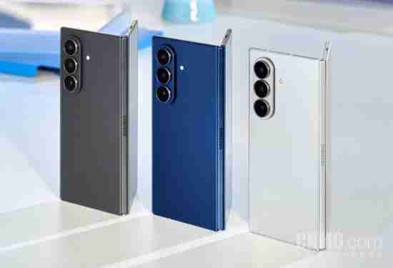  三星折叠屏手机在美国市场销量激增 品牌份额增至 31%