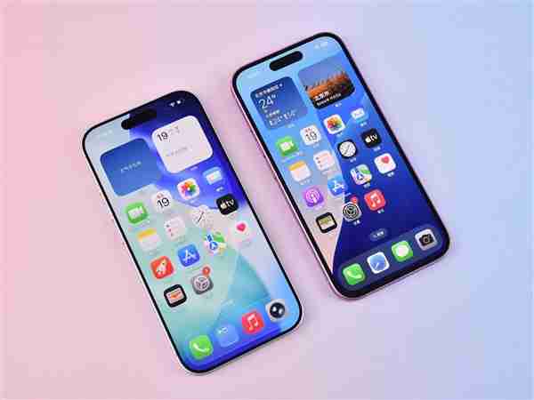 iPhone 17首发上手：这次比Pro值