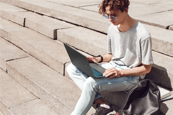 双11闭眼冲！华硕无畏系列笔记本：办公创作游戏通吃