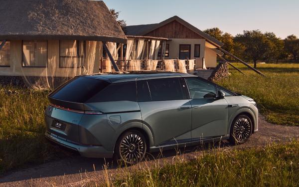 小鹏X9超级增程版上市，续航超1600km