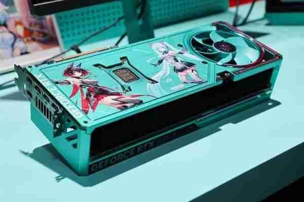 双11梦幻之选 ROG夜神RTX5080 RO姬x初音未来版显卡
