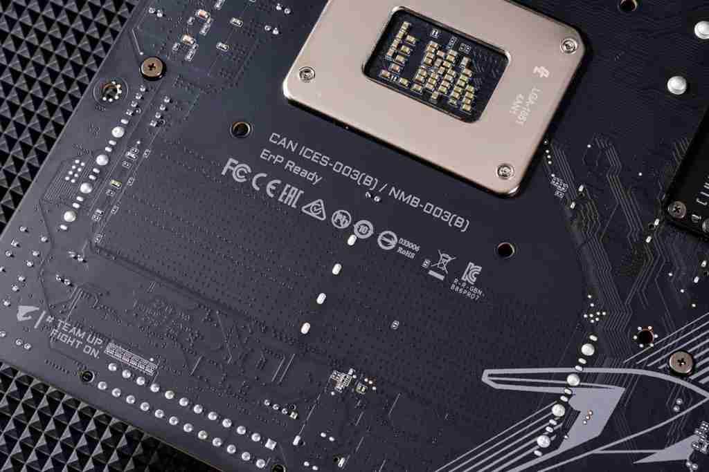 技嘉 B860M AORUS PRO WIFI7 电竞雕主板深度评测:主流价位下的高端电竞利器