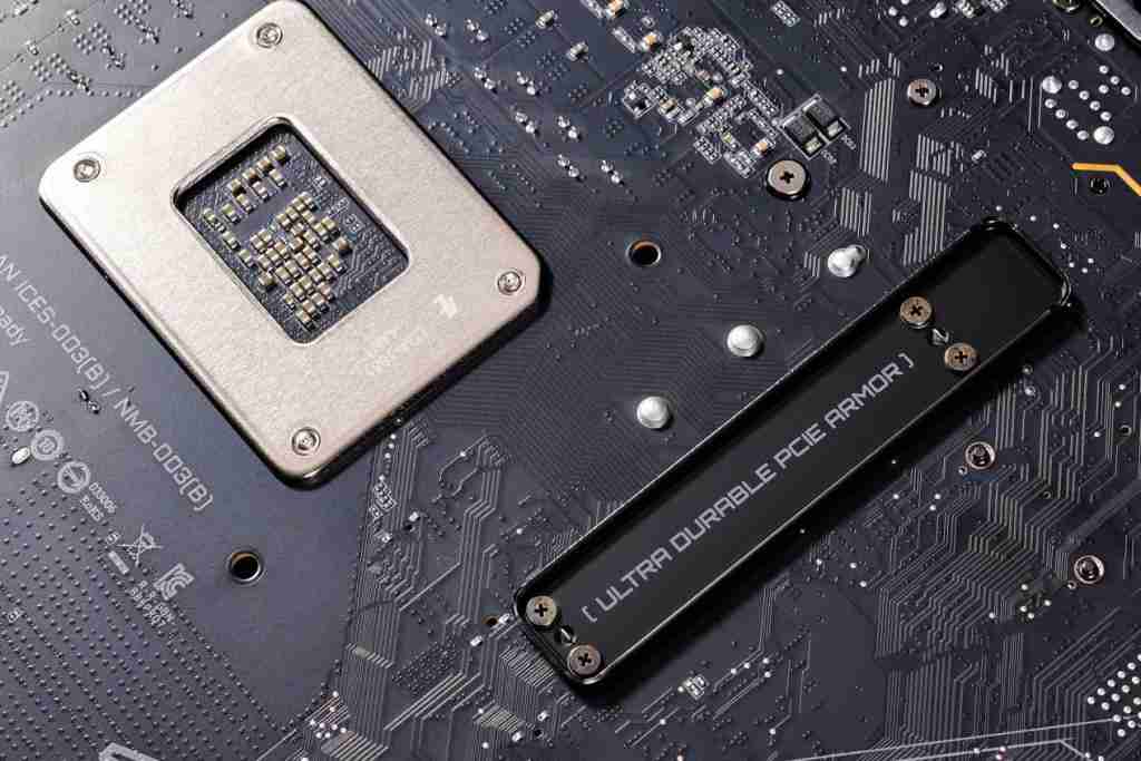 技嘉 B860M AORUS PRO WIFI7 电竞雕主板深度评测:主流价位下的高端电竞利器