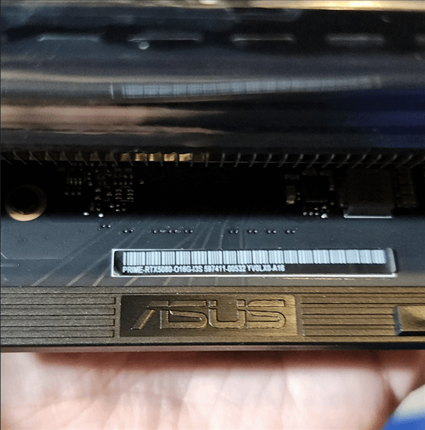 一位玩家买到单8pin接口RTX 5080：竟是5060 Ti伪装