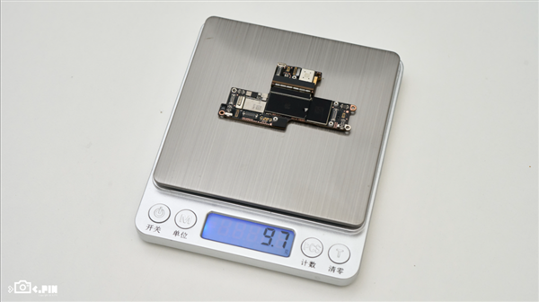 拆完iPhone Air后 我觉得苹果还有牙膏能挤