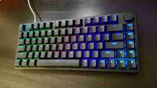 经典IG8！索尼新款游戏键盘获IGN8分好评 但是太贵