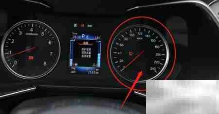 众泰T600仪表盘参数解读