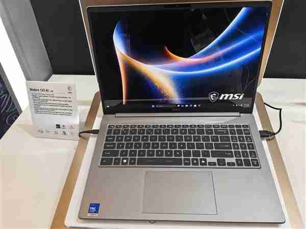 微星发布全新星爵Modern 14S/16S：11.1mm、1.3kg轻薄机身