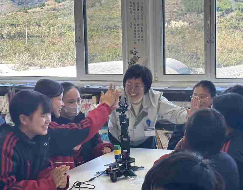 松下科普教育行走进唐山遵化：播科学火种，绘绿色未来