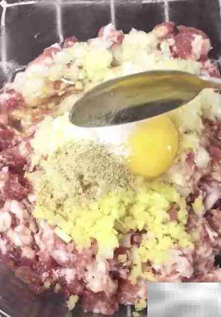 红烧狮子头简易做法