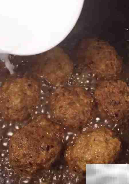 红烧狮子头简易做法