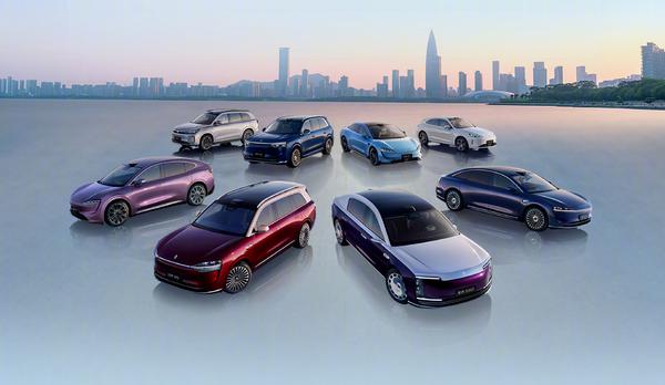 车圈“打黑风暴” 鸿蒙理想处理千账号引关注