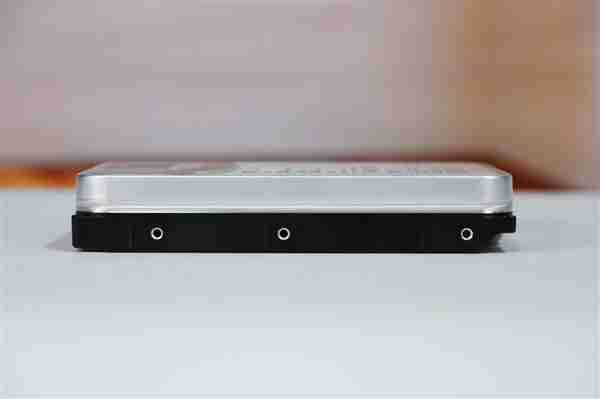 每碟片3TB！希捷银河Exos M 30TB硬盘图赏