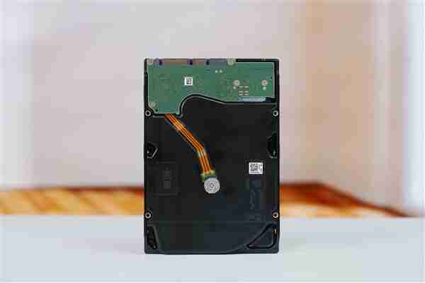 每碟片3TB！希捷银河Exos M 30TB硬盘图赏