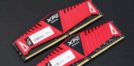 科技巨头集体预警!内存芯片明年价格恐狂飙50%