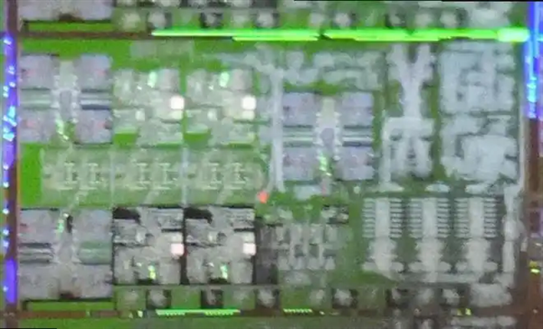 Intel Panther Lake实物曝光!18A制程大成功:已达预期密度目标