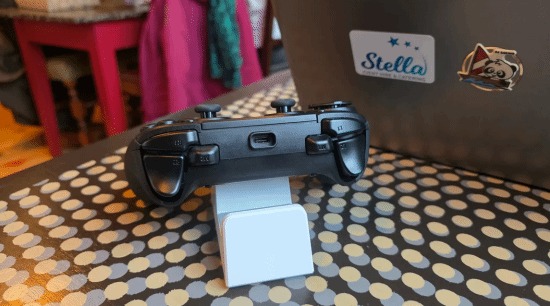 IGN 9分强推雷蛇飓兽V3 Pro手柄！做工扎实手感优秀功能全面