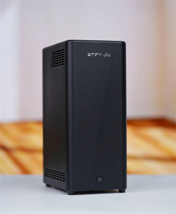X86架构升级，极空间Z2 Ultra性能暴增