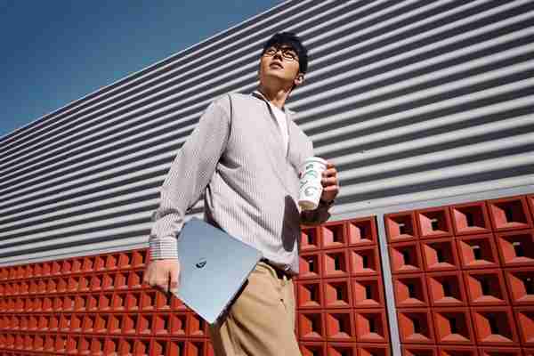 990g极致轻薄+45W超能释放,年轻人的进阶伙伴华硕a豆14 Air 2026开售