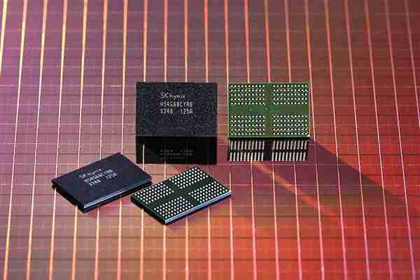 存储市场沉重一击!SK海力士也要退出消费级市场:美光之后又一巨头离场