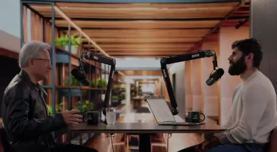 黄仁勋：没有AI英伟达依旧会非常强大 但我会很难过