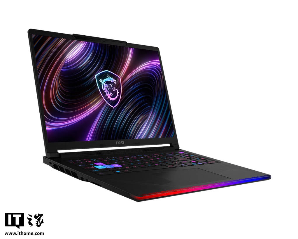 微星 2026 款泰坦 16 MAX 游戏本新增“酷睿 U9 290HX Plus + 32G + 2T + RTX 5090”版本首销，35999 元