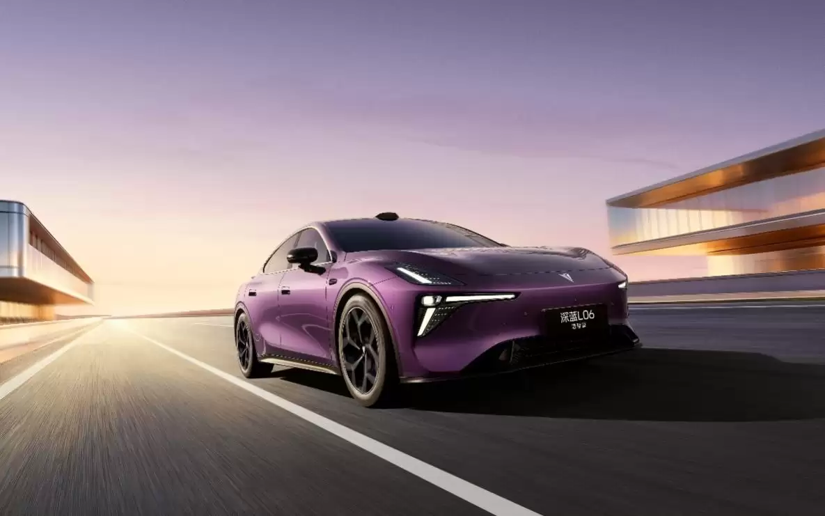 深蓝×京东：不止是卖车，更是重塑新能源车生活