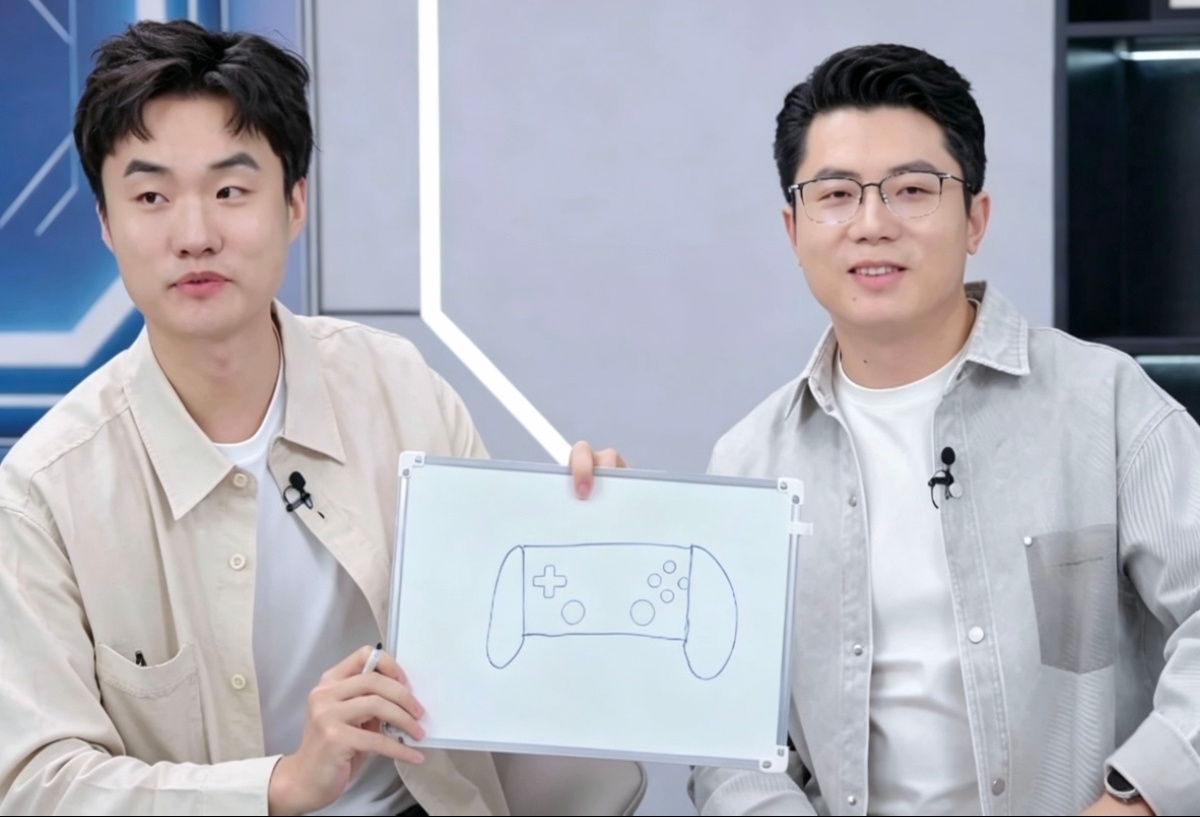 一加新形态设备首曝，或为品牌首款掌机