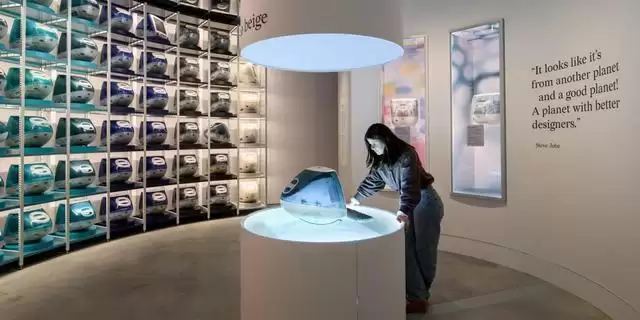 欧洲最大苹果博物馆开馆：展出数千藏品，还原乔布斯创业车库