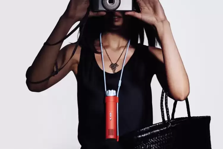 戴森推出手持无叶风扇HushJet Mini Cool，售价99美元