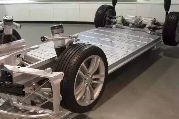 孙逢春院士谈特斯拉：电池设计大胆，我们因安全考量而“不敢”仿效