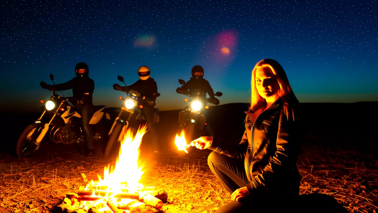 张雪的火种，与三个摩托手