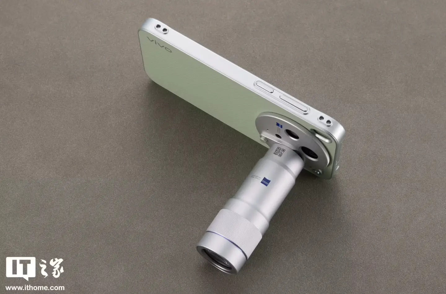 vivo X300s 手机维修备件价格公布：主板 2680 元起，电池 199 元