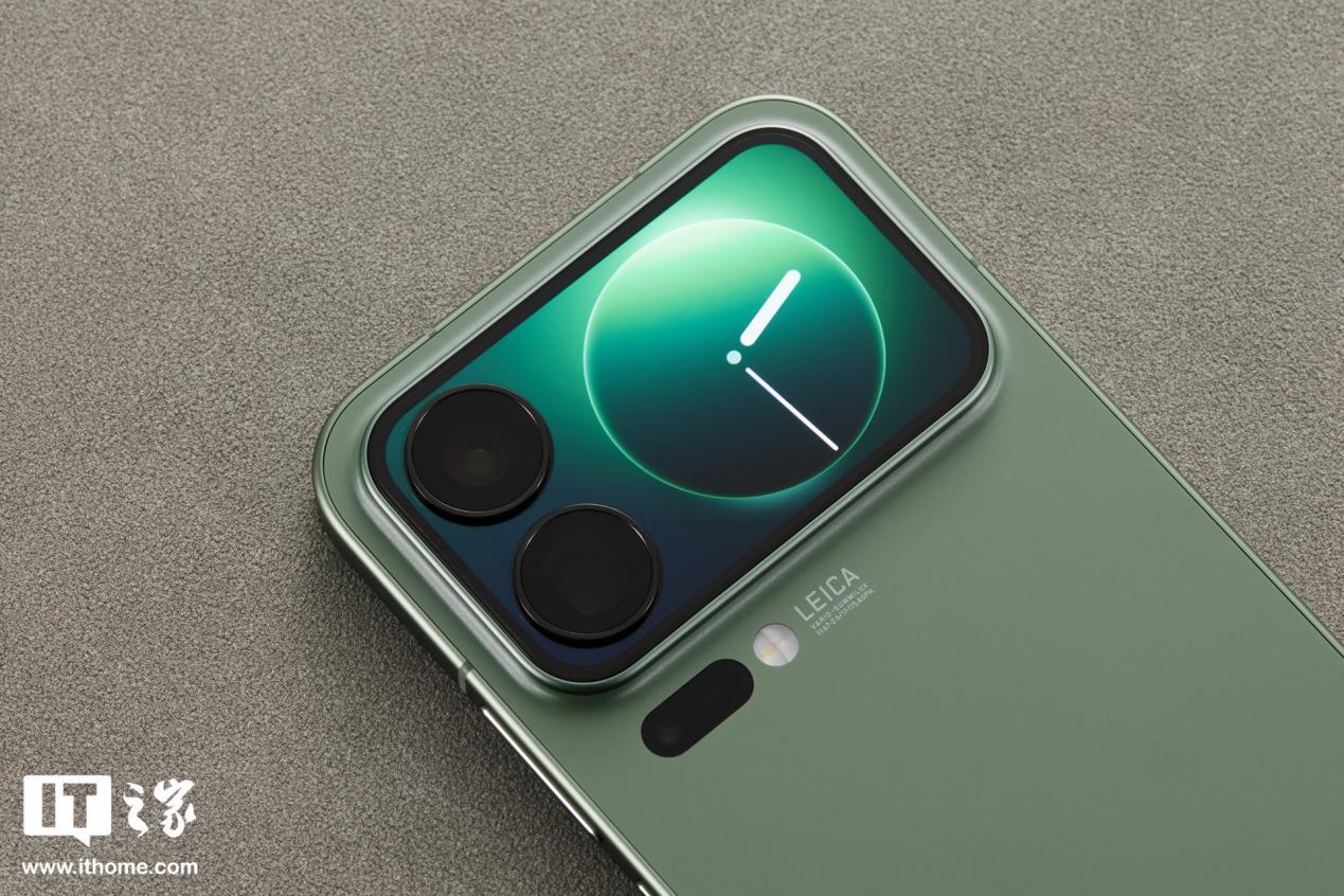 消息称某厂 PM 工程机搭载 2 亿像素 1/1.28