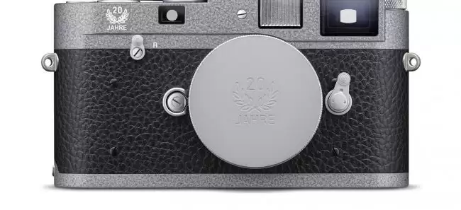 徕卡发布锤纹限量版 M-A 胶片相机庆祝日本银座旗舰店20周年全球限100台