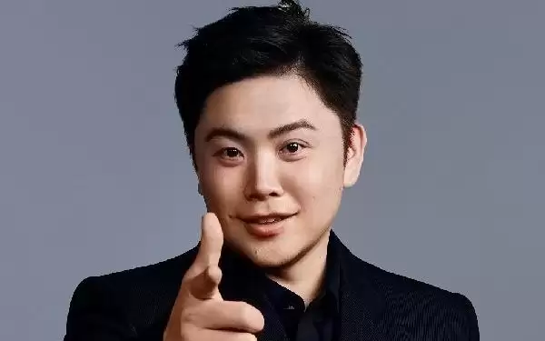 追觅俞浩连发多条微博怒批：要求小红书公开算法