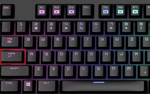 win10玩巫师3输入法老是跳出来解决教程