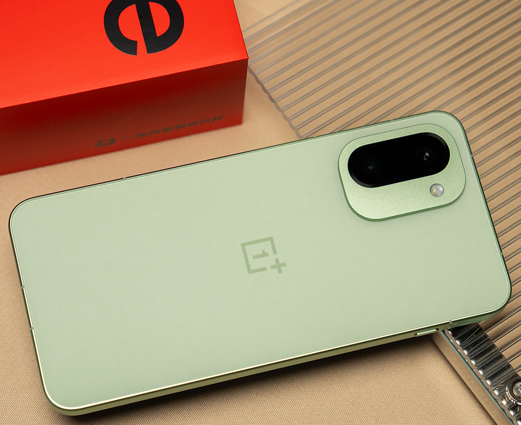 一加Ace 6至尊版有望4月发布 用天玑9500芯片