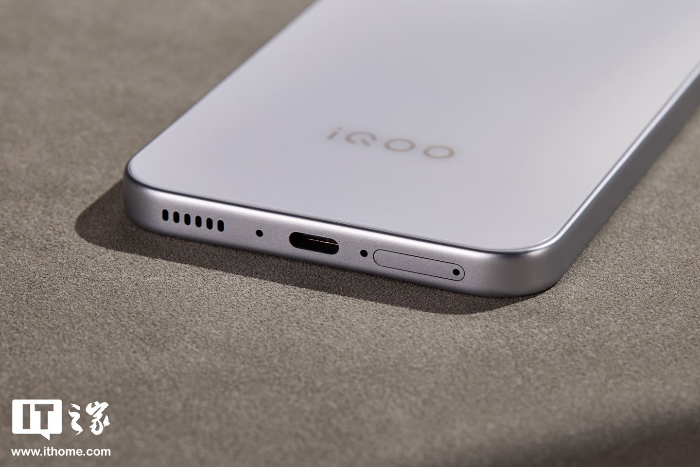 iQOO Z11 实拍图赏：iQOO 手机最大 9020mAh 电池 + iQOO 首个 165Hz 护眼电竞屏