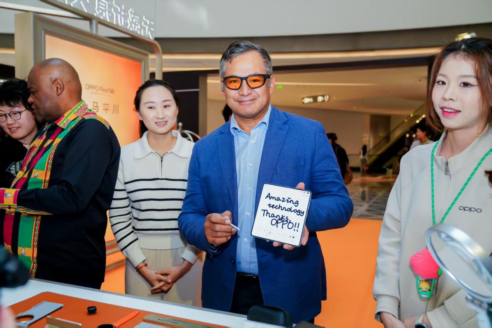 OPPO Find N6 全球同步发售，泰国首销日销量达上代 2.45 倍