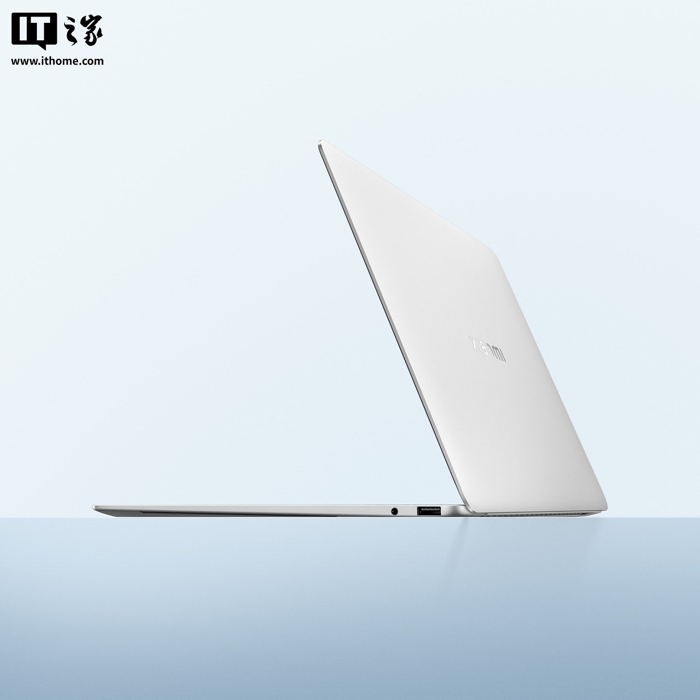 小米笔记本 Pro 14 高性能超轻薄本发布，首销 7999 元起