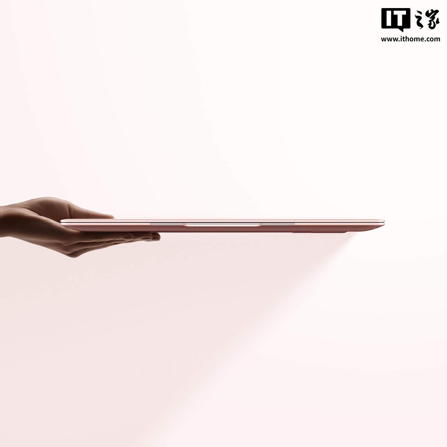 小米笔记本 Pro 14 高性能超轻薄本发布，首销 7999 元起